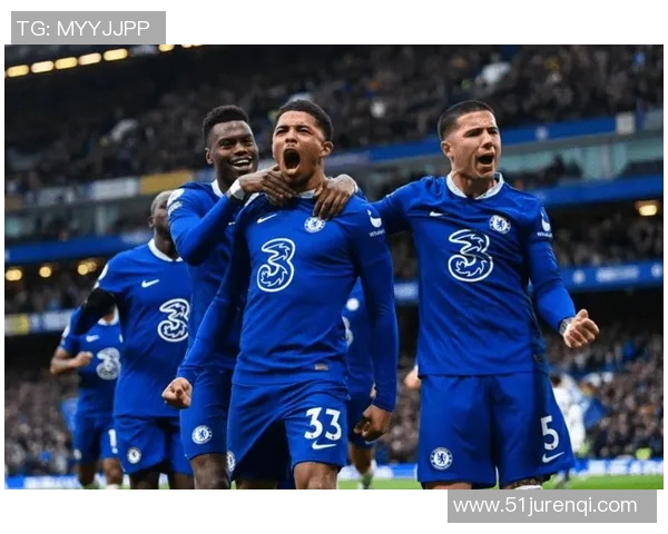 切尔西客场大胜埃弗顿，重返前四：蓝军崛起的强势信号